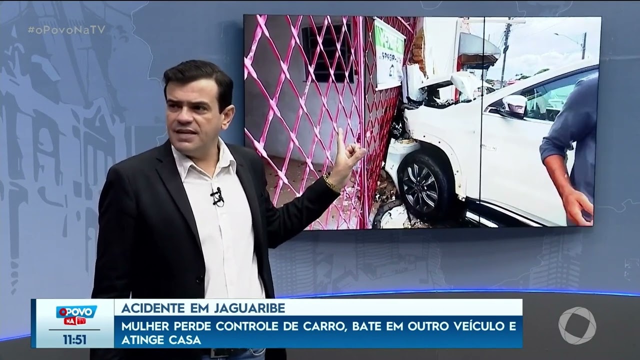 Em Jaguaribe: mulher perde controle de carro, bate em outro veículo e atinge casa - O Povo na TV