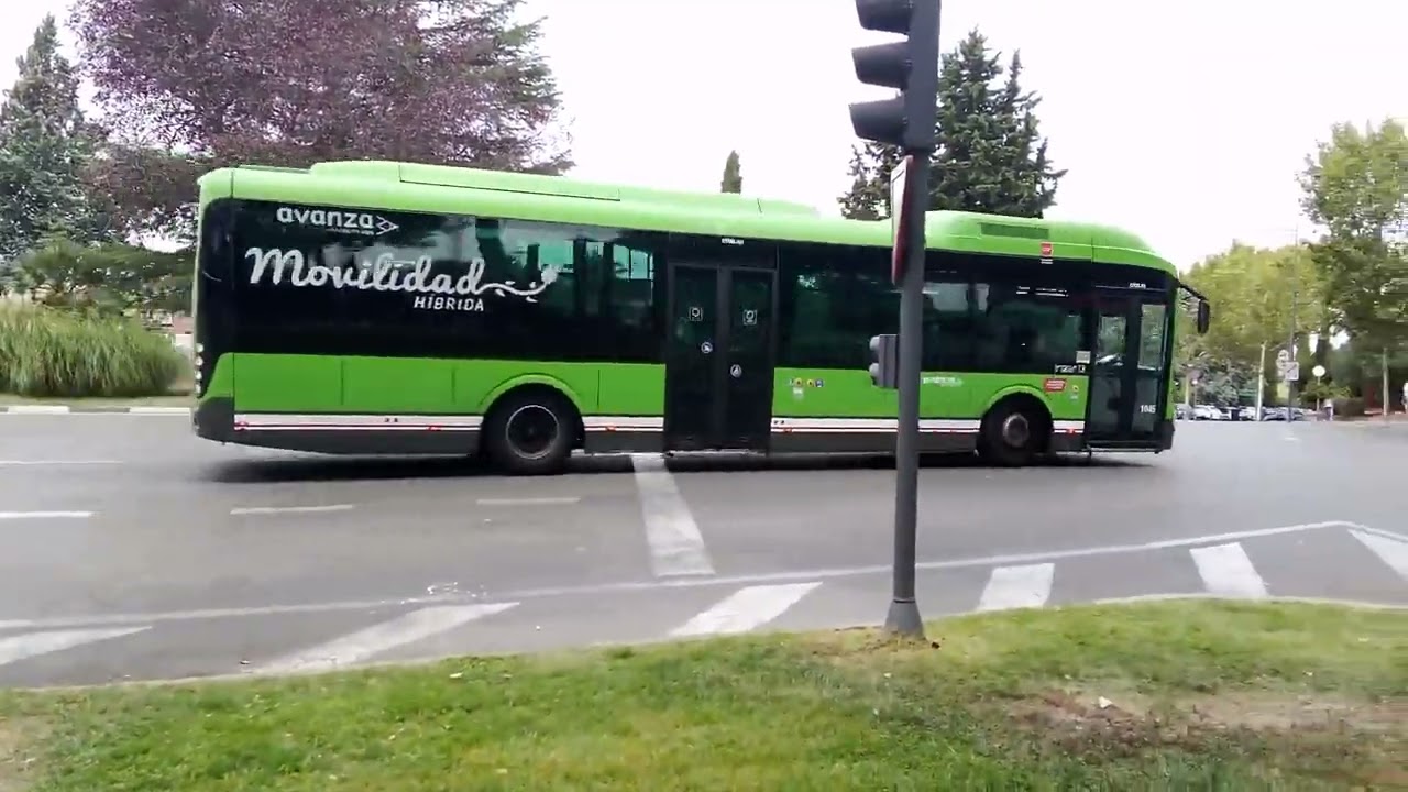 Autobuses en Pozuelo de Alarcón (Madrid).