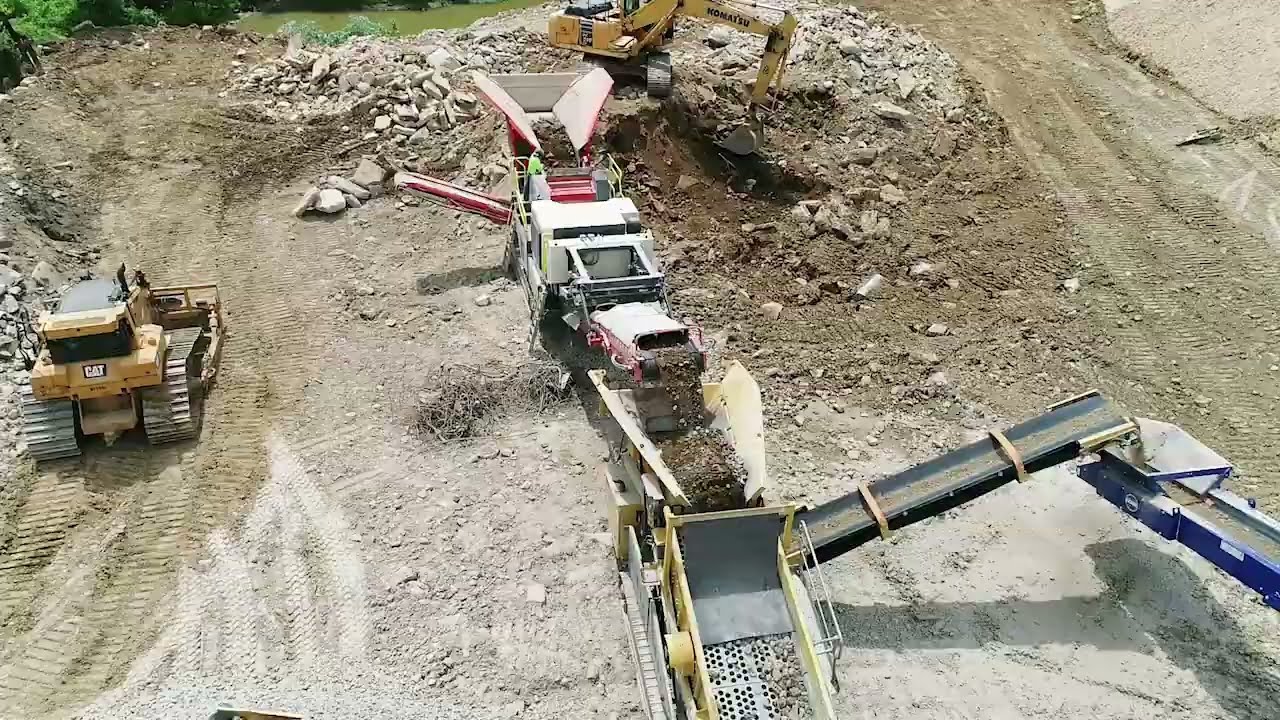 Sandvik QJ341Jaw Crusher K4 Screener Edge TS80 Conveyor