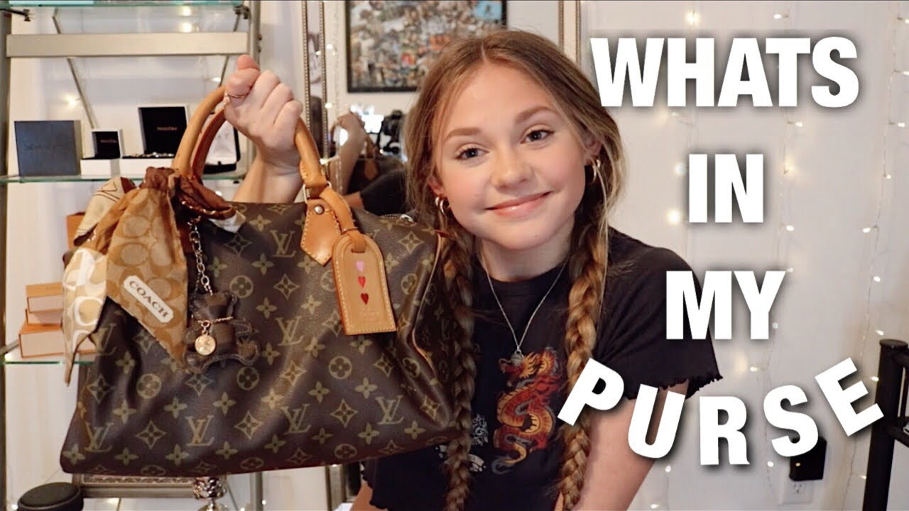 What's in my purse + Louis Vuitton Speedy Bandouliere 30 review - Katherine  Andrea