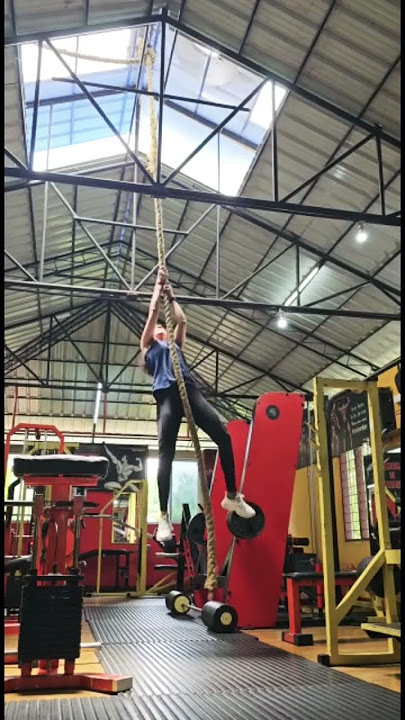 Climbing Ropeš«£ #fitness #bodyweightexercises #gym #workout #fitnessgym #health