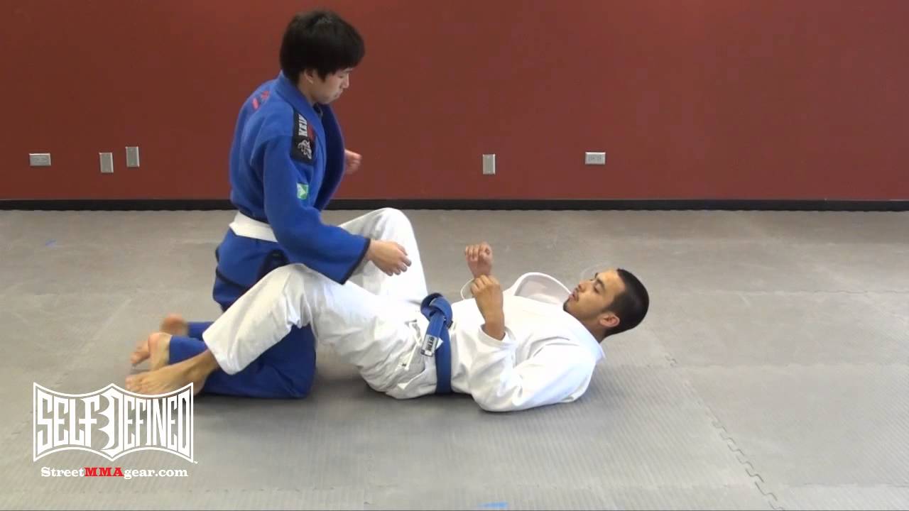 MMA Guardian presents Pendulum Sweep - Full Guard Moves - Jiu Jitsu ...