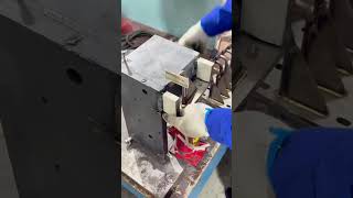 #ModernWorkshop #LaserCutting #WeldingRobot #MetalProcessing
