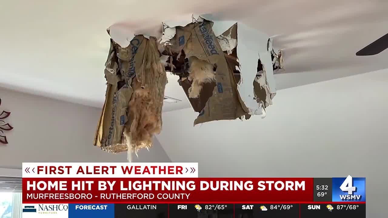 Lightning causes attic fire in Murfreesboro home - YouTube
