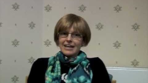 Describing how practice staff are using Release 2 of the electronic prescription service