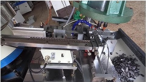 Automatic feeder tapping mahcine