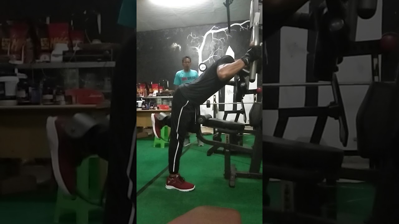 Latihan paha belakang di gym - YouTube