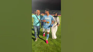 ابراهيم عادل وخطيبته بعد الفوز بدوري الأبطال 