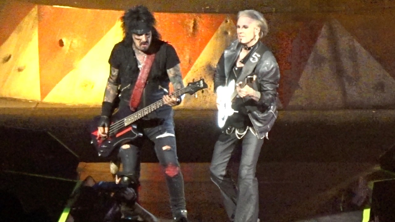MÖTLEY CRÜE – Live Wire (Live) Mystic Lake Amphitheater – Shakopee, Minnesota 21 August 2026
