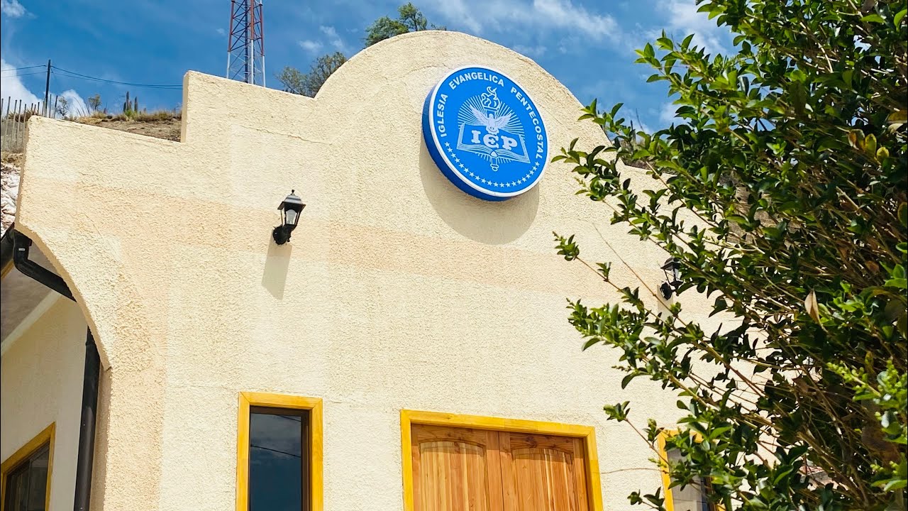 INAUGURACIÓN LOCAL EL TAMBO IEP VICUÑA