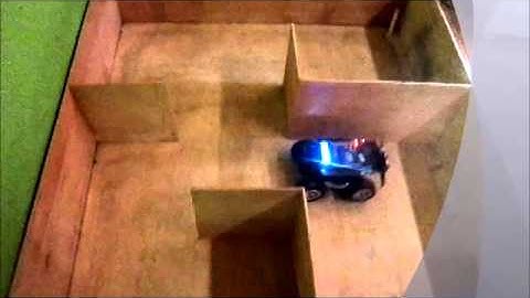 Robot pemadam api Download