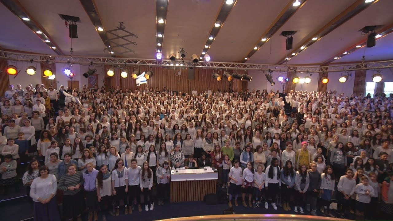 שירת המונים - אולפנת עפרה