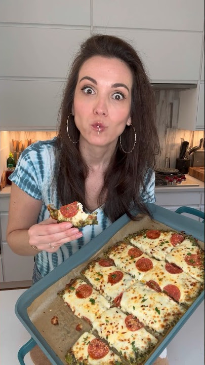 I can’t stop making this Broccoli Crust Pizza #shorts