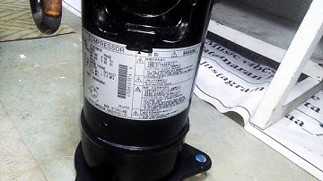 DAIKIN VRV Compressor oil changing.