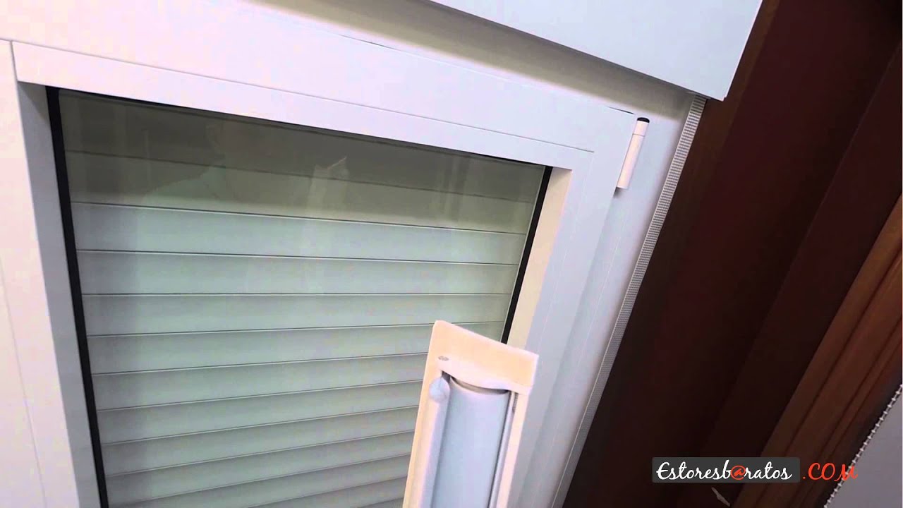 Instalación de un mini estor a puerta o ventana sin necesidad de taladrar 