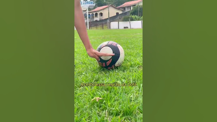TUTORIAL DE COMO CHUTAR FORTE #futebol #shorts #comedia