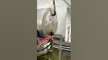 Sửa máy nước nóng năng lượng mặt trời bị rò rỉ nước