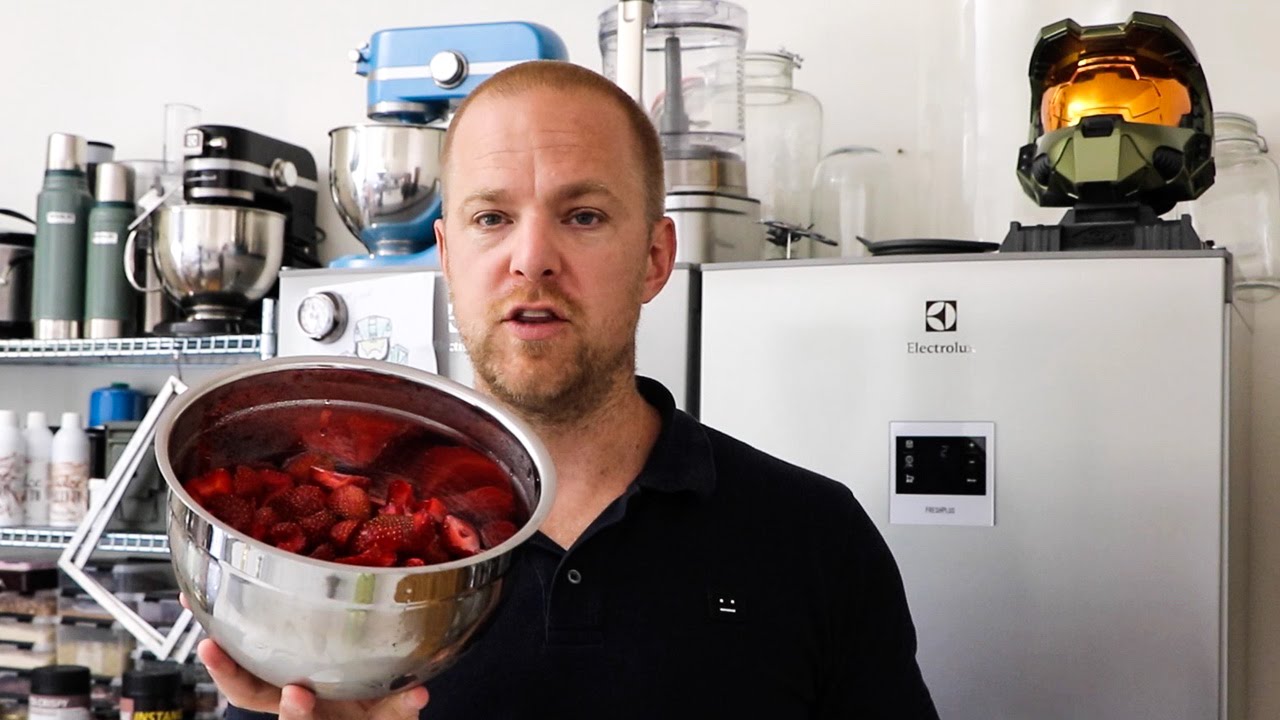 Så gör du din egen jordgubbssylt