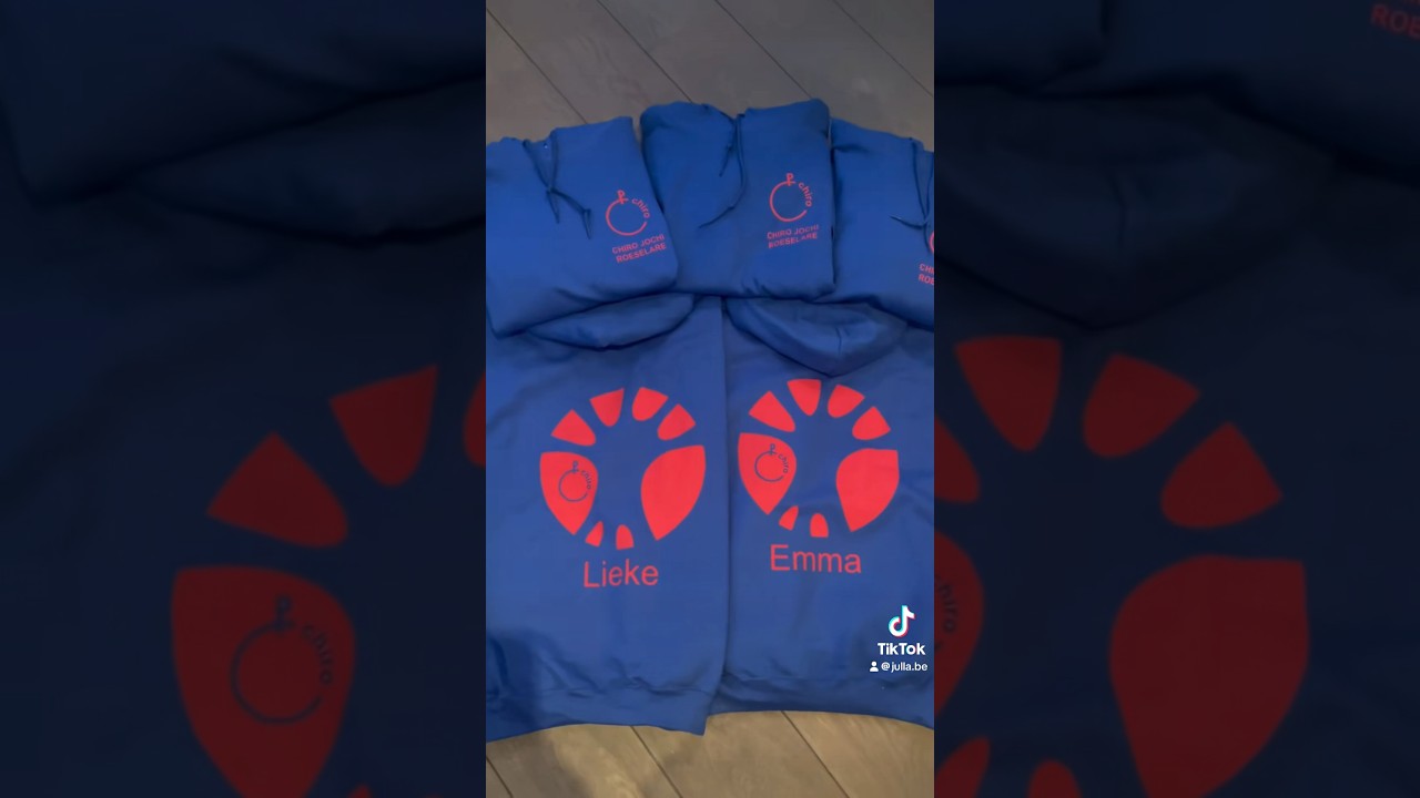 Gepersonaliseerde hoodies voor leiding Chiro 