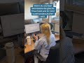 Wenn du und dein Work-Bestie die gleichen Frisur habt.... 😂😁#funny #office #bestie #workbesties