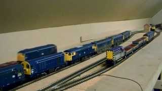 Bachmann Class 37, 24 and 20 running