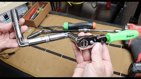 CAL VAN Tools Gearless 90 degree 3/8" socket adapter: Cool physics at work!