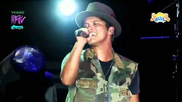 Bruno Mars - Just The Way You Are (Summer Soul Festival 2012)