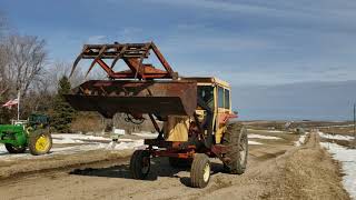 1969 J.I. Cas 1031 General-Purpose Tractor w/Loader