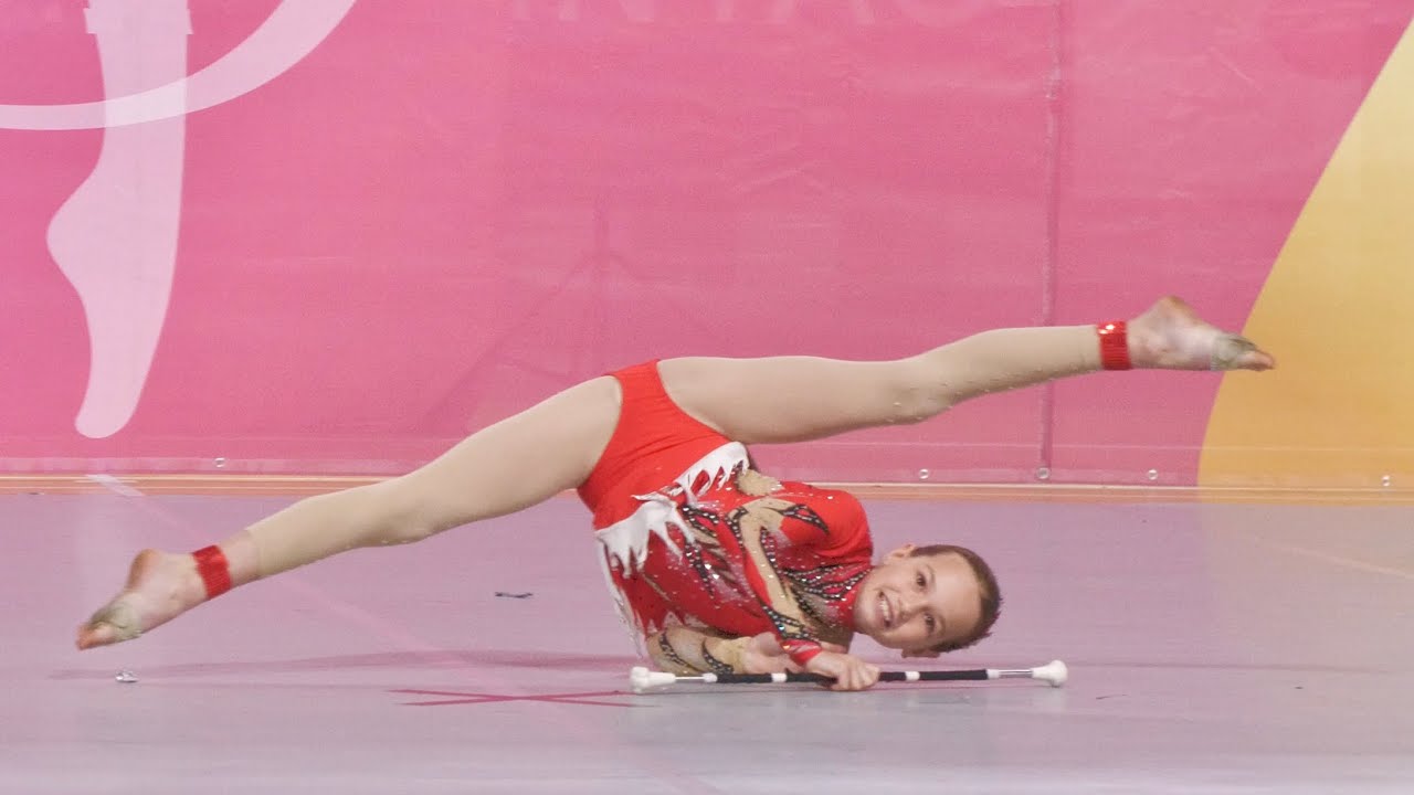 *SERDUSZKO Pogwizdów* - SOLO BATON twirling kadet-  MP Kędzierzyn Koźle 2025 - Mażoretki