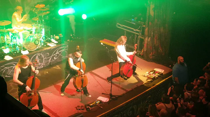 Apocalyptica does Master of Puppets