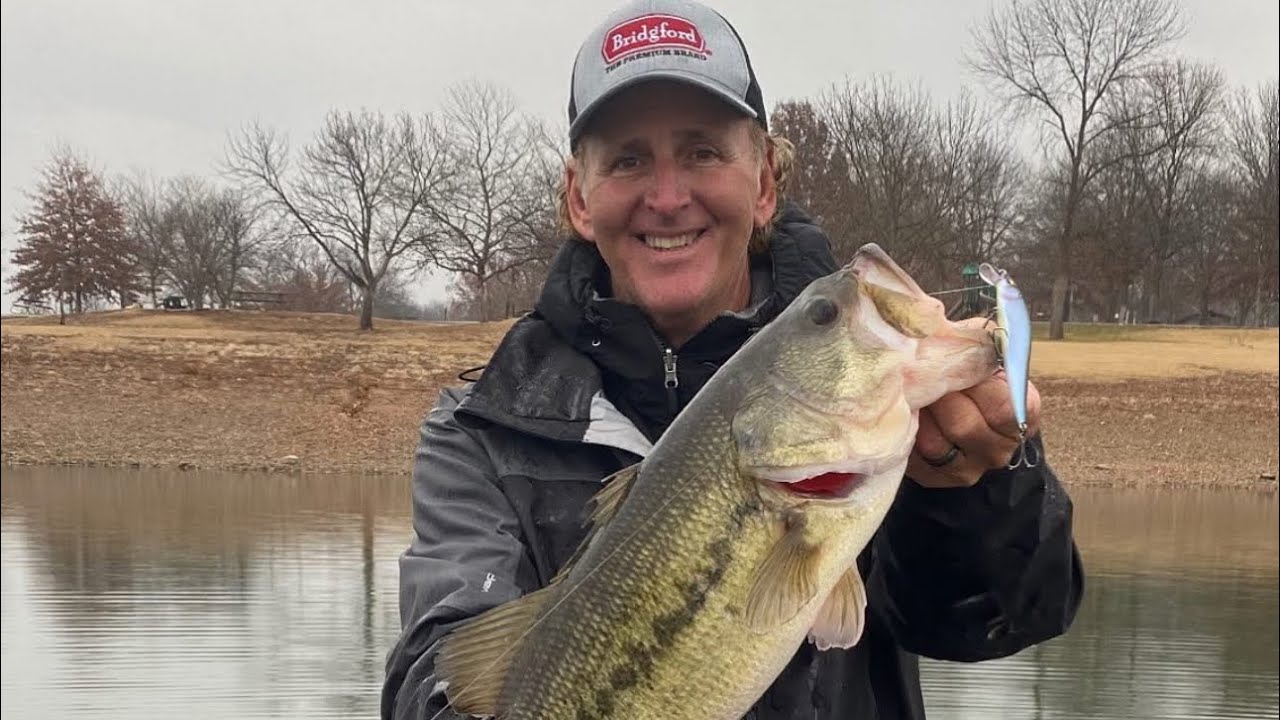 THE Single Biggest Fishing Mistake Most Bass Anglers Make…