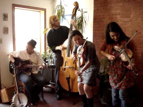 Fort washington 2 step- hoppin john stringband