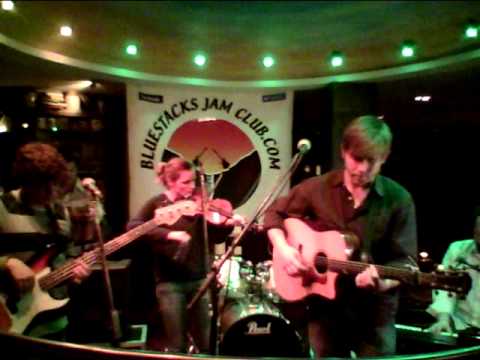 Ryan Tennis plays the Bluestacks Jamclub 10th Apri...