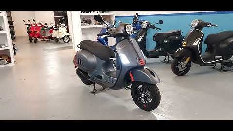 New! De 2023 Vespa GTS SuperSport 300 HPE