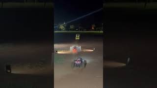 Night play 💥#rccar #offroad #hotwheels #kyosho #toys #hawaii #traxxus