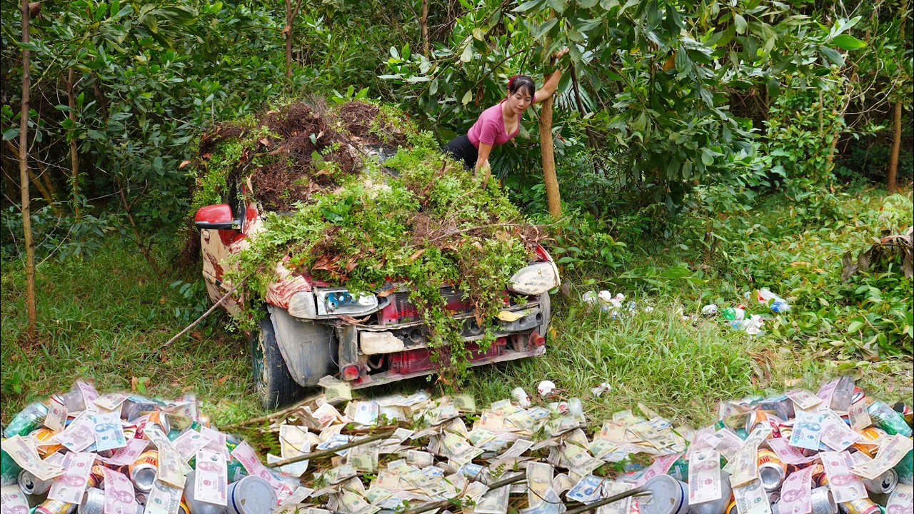 Poor Girl Picks Up Scrap | Girl Finds Large Sum Of Money and Abandoned Vintage Car For 40 Years.