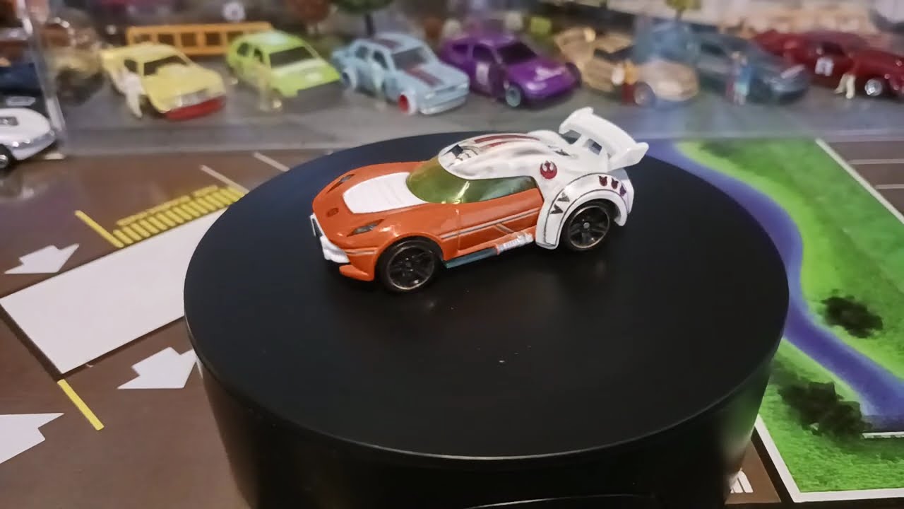 let's see how many loose hot wheels star wars characters cars ( part 1 )