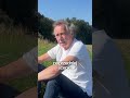 Dobre Bycie - Kij w mrowisko: Pozwólmy dzieciom doświadczać świata na swój własny sposób.