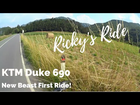 KTM Duke 690 - New Beast First Ride!