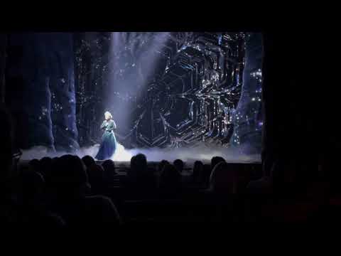 Ann Sophie Lass Jetzt Los Frozen The Broadway Musical Die Eiskoenigin Das Musical Stuttgart 
