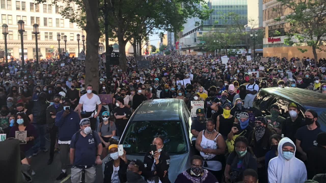 Oakland Tech High March Co-Organizer Shocked At Size Of Monday Protest ...