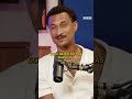 🎙️ "J'étais misérable en Chine ! À part faire des karaokés sous nuage de fumée de clope tu sors pas"