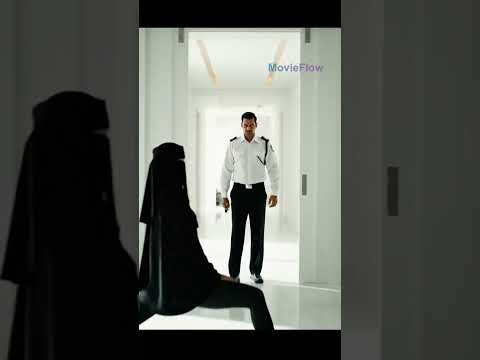 سعوديه تمام اليوغاء في ملابس شفافه فجه يدخل لها العامل البنقالي ويصوره ناررر خلفي