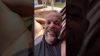 Karolinaboneca está ao vivo!