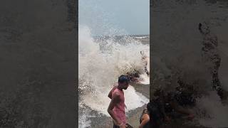 Digha Viral Fonfini Waves 🌊🤣 || #shorts #viralshorts #olddigha #sea #beach #waves