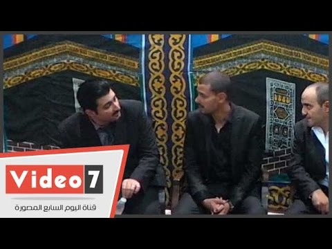 بالفيديو رامز وياسر جلال يتلقيان العزاء فى والدهما بالحامدية الشاذلية 