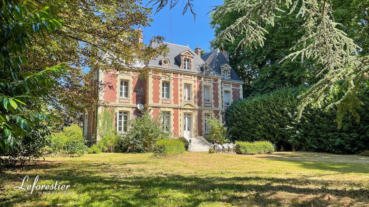 Manoir Napoléon III – Parc avec arbres séculaires – Prairies & dépendances