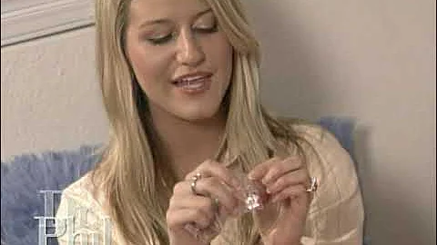 18 year old girl dates 40 year old sugar daddy