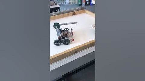 UVIC ENGR120 Robot- Geoff