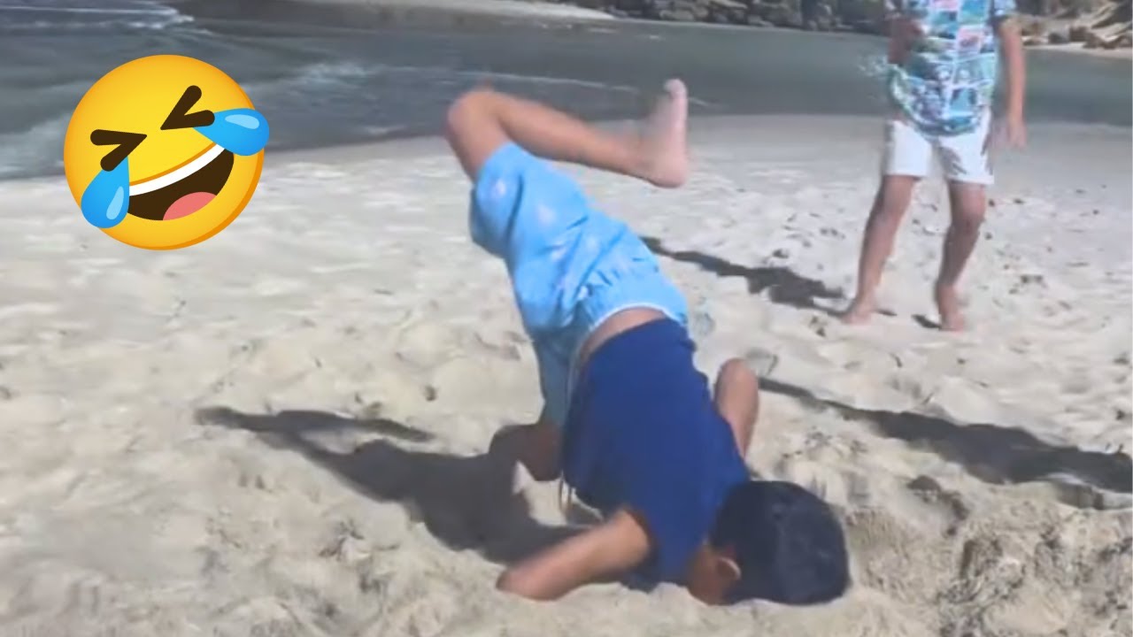 TRY NOT TO LAUGH 😂😁 TOP 100 FUNNIEST VIDEOS EVER - FAILS, PRANKS & MEMES #8